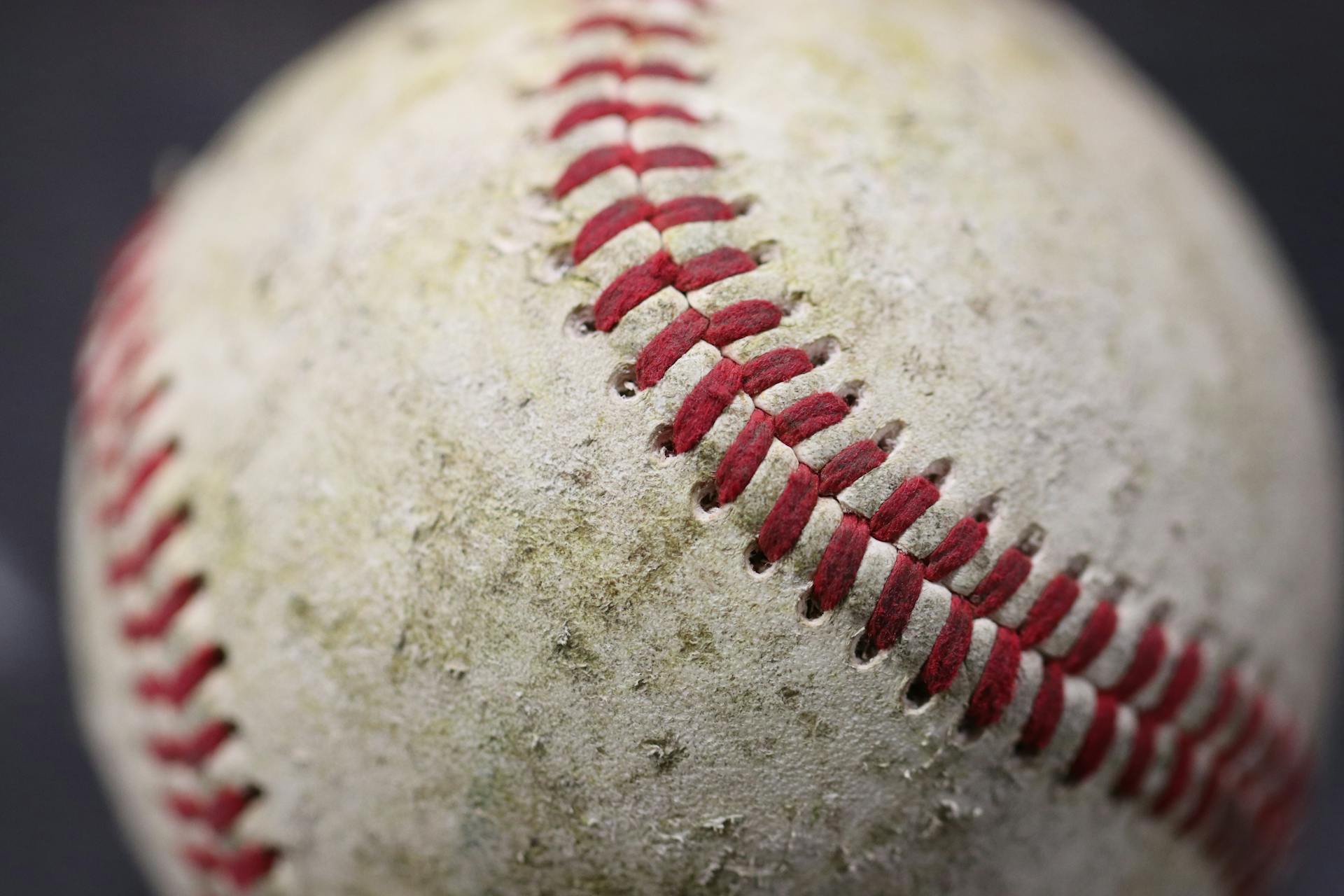 Sports trips with Martz Bus, Image: Baseball 1 pexels-willeums-5105798