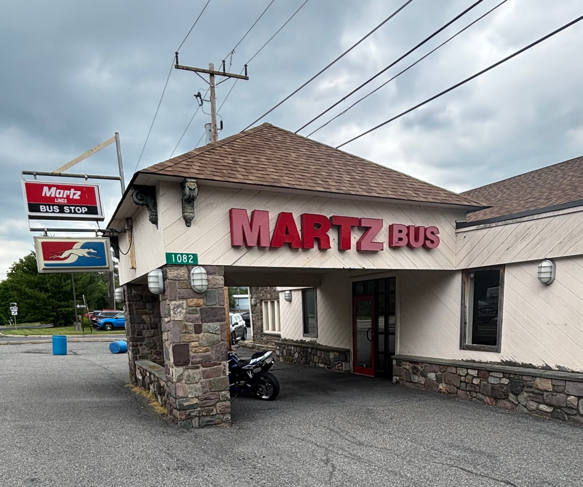 Delaware Water Gap Martz Bus to NYC