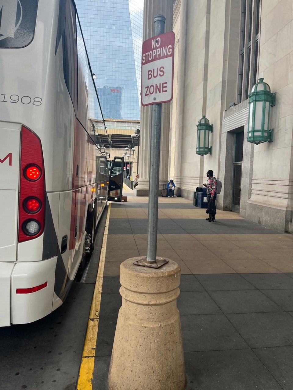 Philadelphia PA Martz Bus location