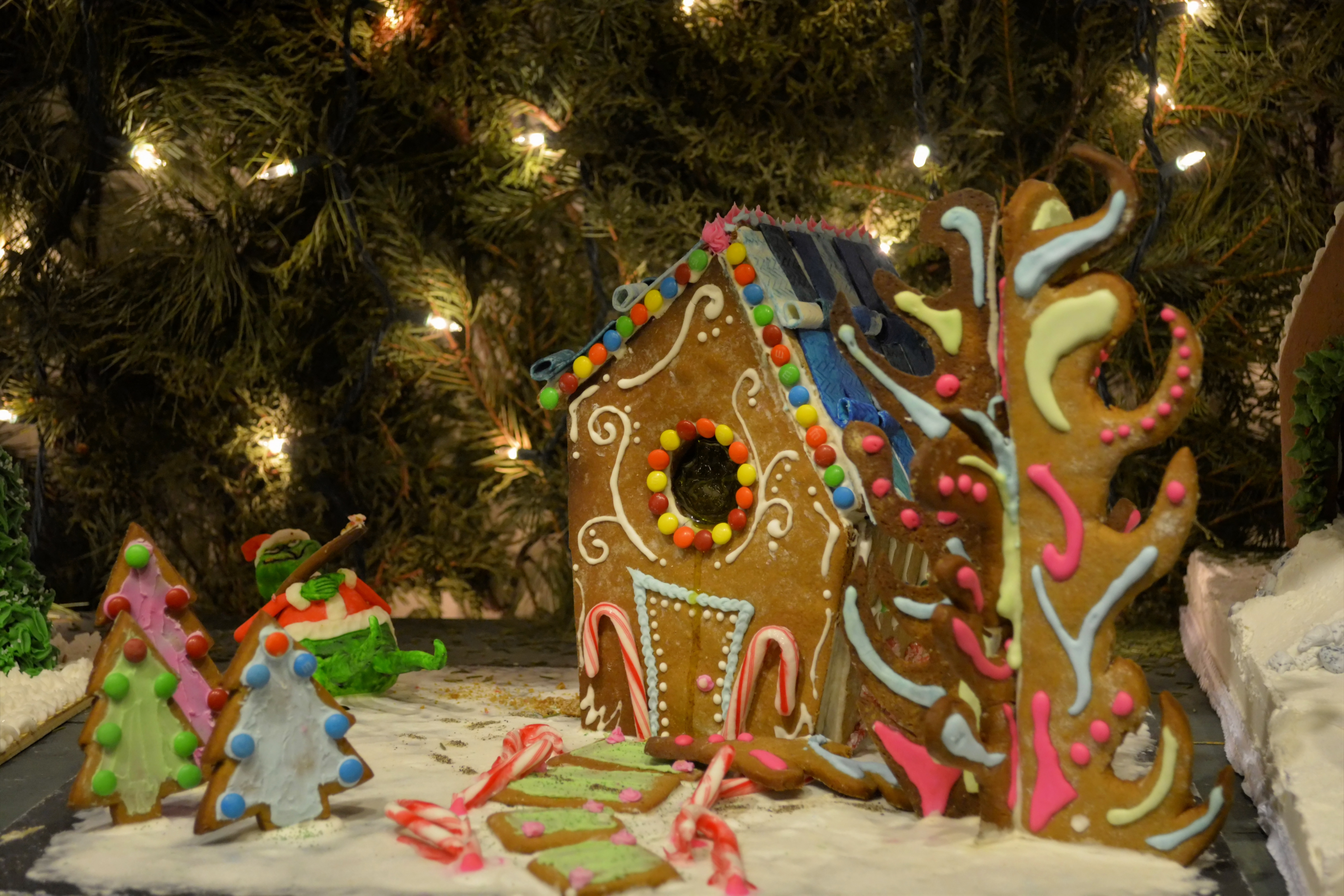 Peddler's Village Gingerbread - monetscat-gingerbread-house-1442450