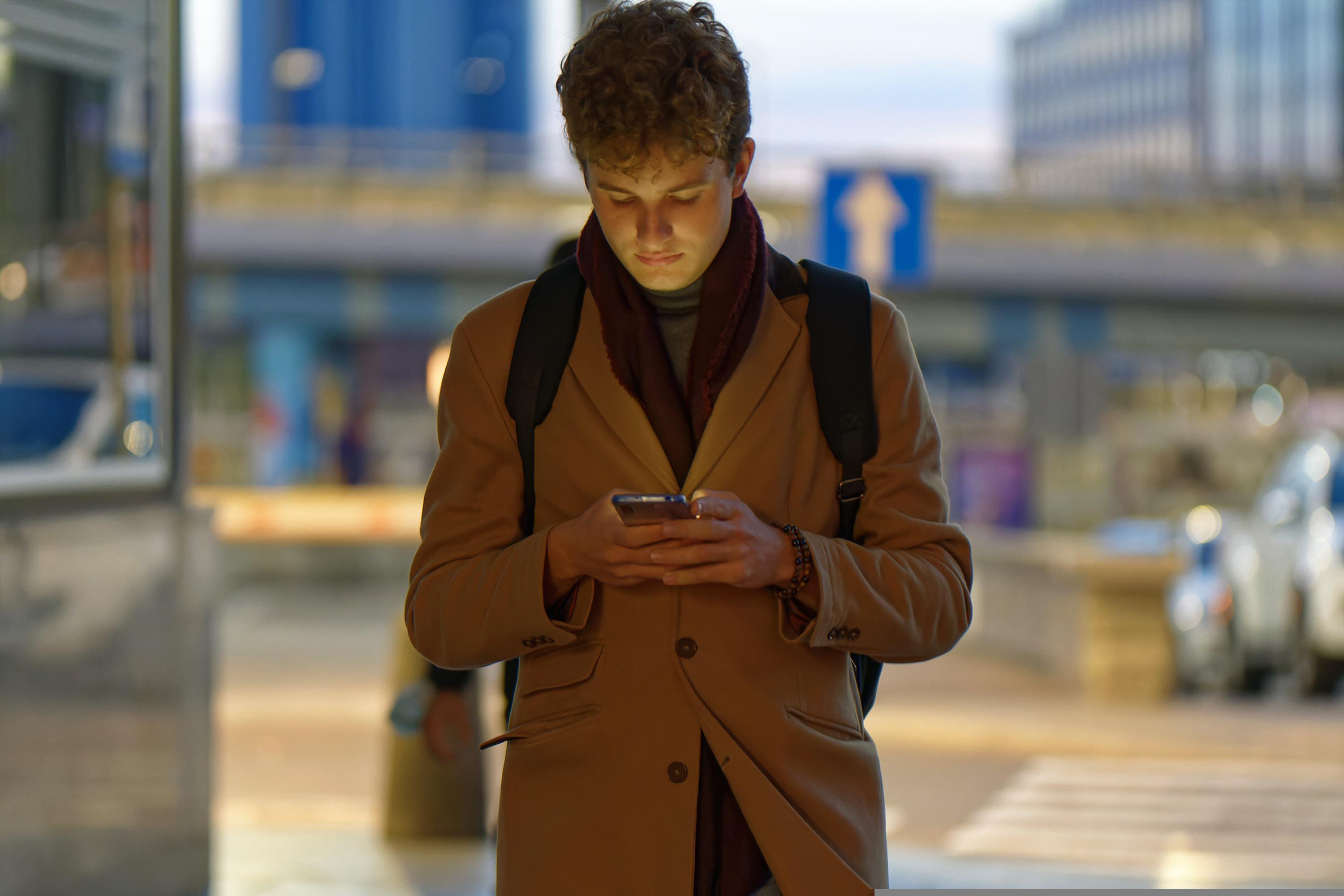 Martz Bus Commuter, Image: surprising_media-man-6763876